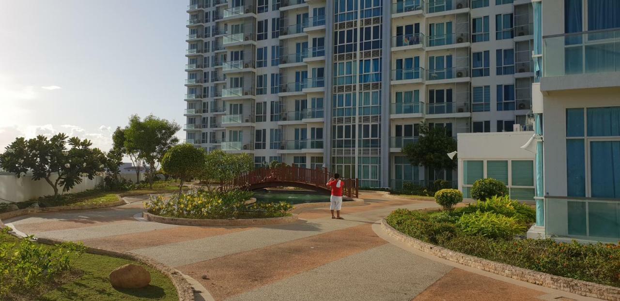 Apartment Sea View At Mactan Newtown Lapu-Lapu City Exterior photo